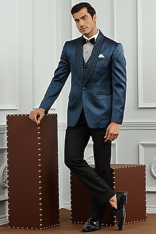 Teal Embroidered Tuxedo Set by AVEGA