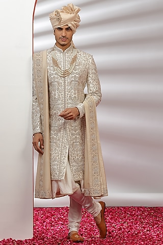 Off-White Hand Embroidered Sherwani Set by AVEGA