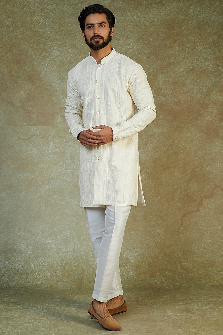 Off-White Lucknowi Embroidered & Printed Kurta Set by AVEGA at Pernia's Pop Up Shop