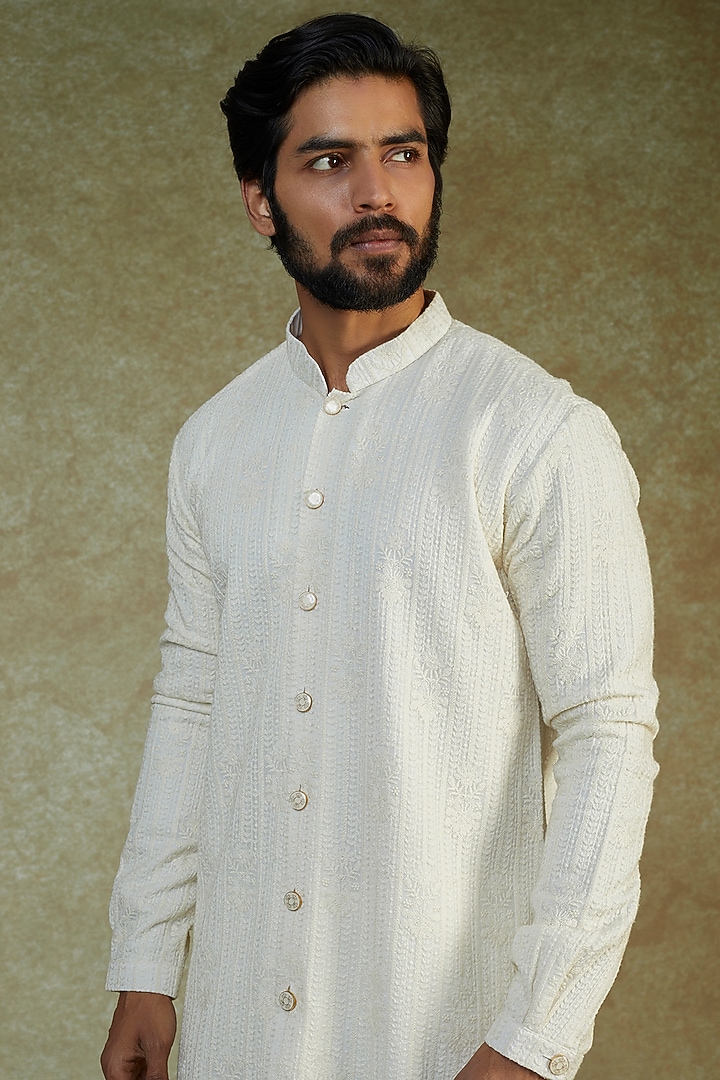 Off-White Lucknowi Embroidered & Printed Kurta Set by AVEGA at Pernia's Pop Up Shop