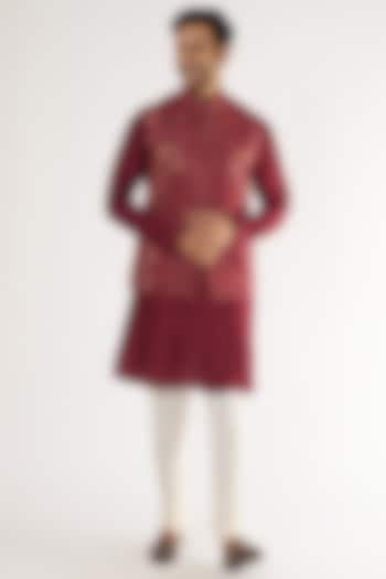 Red Silk Embroidered Bundi Jacket Set by AVEGA