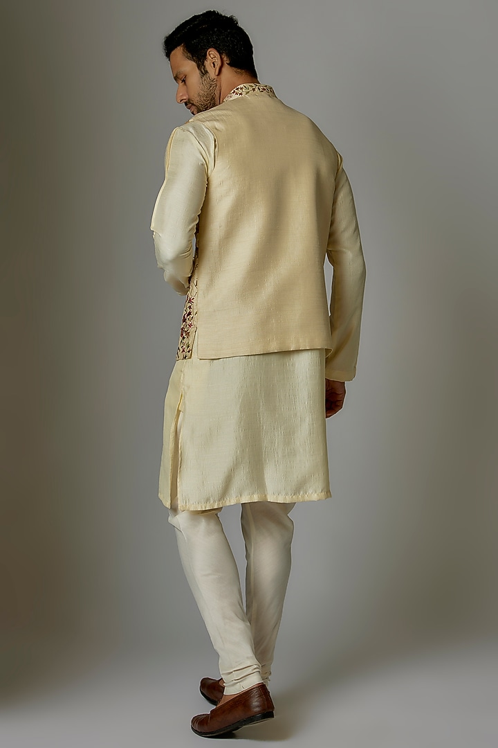 Cream Nysa Silk Embroidered Bundi Jacket Set by AVEGA at Pernia's Pop Up Shop