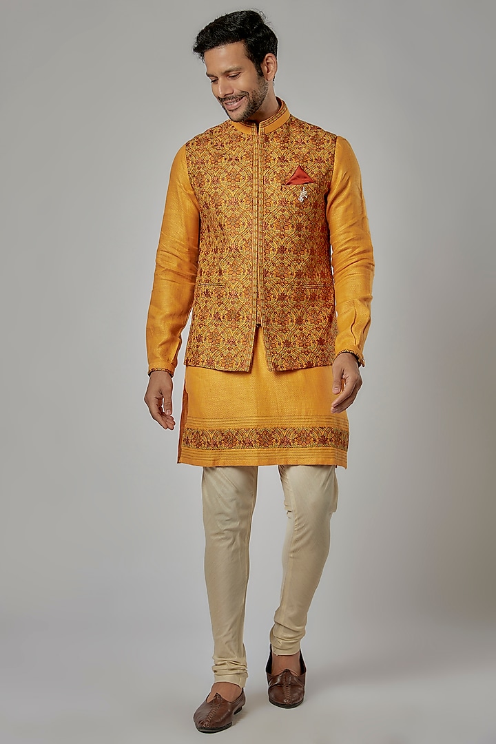 Yellow Linen Embroidered Bundi Jacket Set by AVEGA