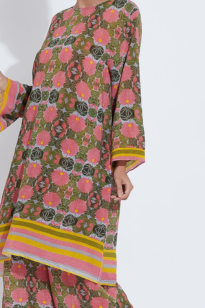 Green Silk Printed Top by Aartivijay Gupta at Pernia's Pop Up Shop