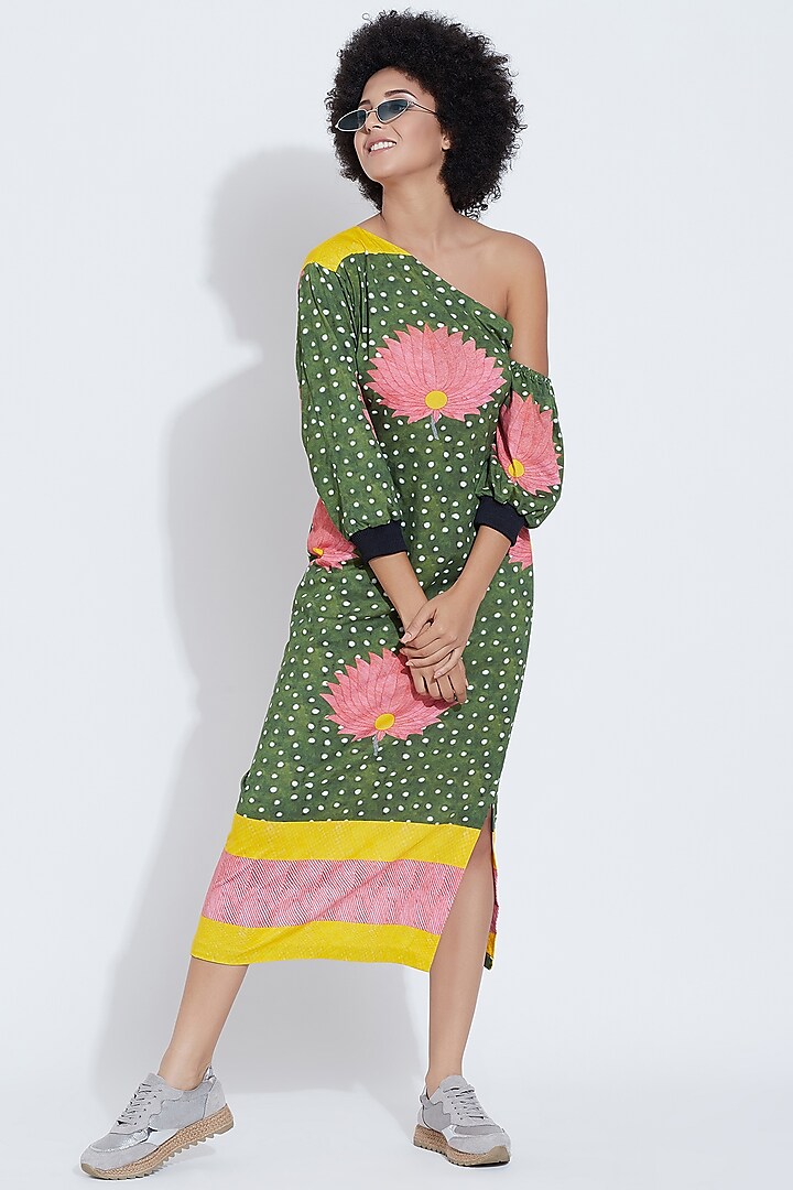 Green Cotton Printed Maxi Dress by Aartivijay Gupta at Pernia's Pop Up Shop