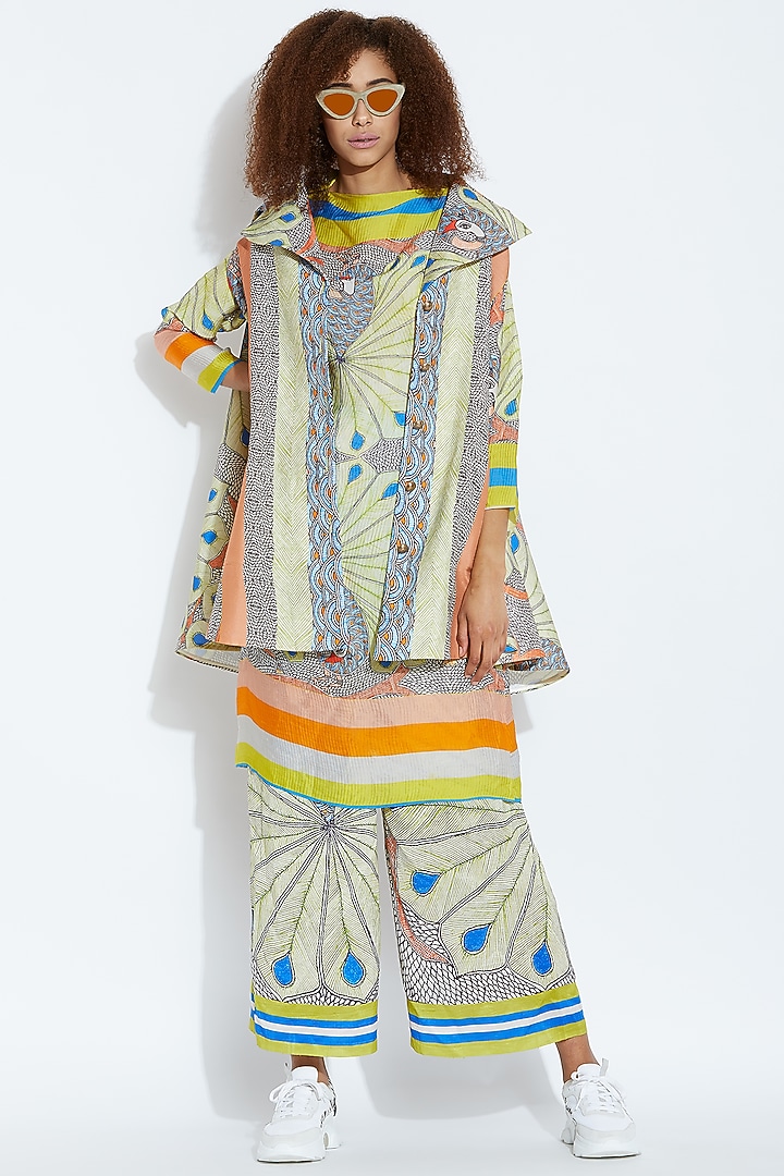 Green & Blue Printed Pants by Aartivijay Gupta at Pernia's Pop Up Shop