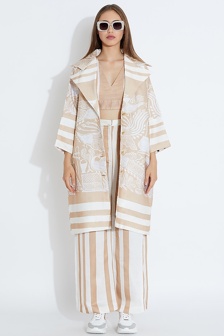 Beige & White Printed Jacket by Aartivijay Gupta at Pernia's Pop Up Shop