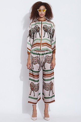 Green & Brown Lion Printed Crop Top by Aartivijay Gupta