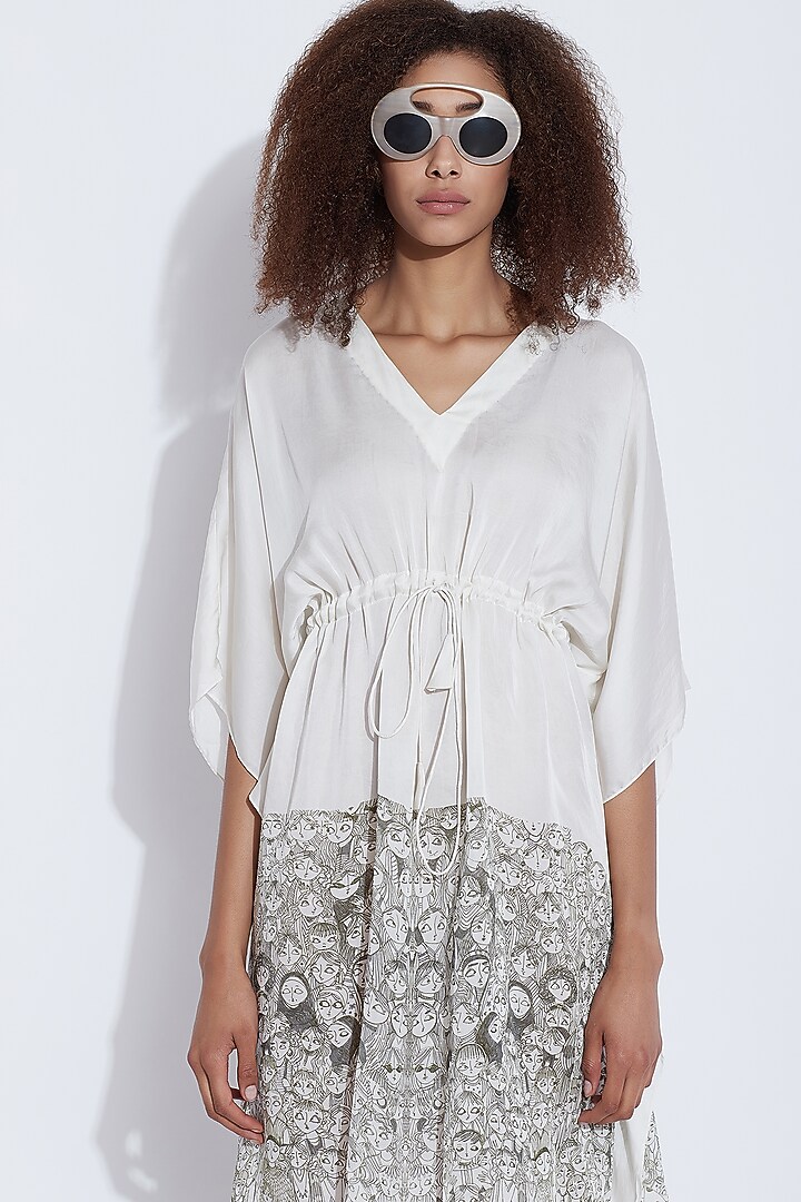 White Printed Dress by Aartivijay Gupta at Pernia's Pop Up Shop
