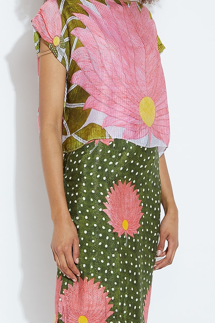 Green Lotus Printed Skirt by Aartivijay Gupta at Pernia's Pop Up Shop