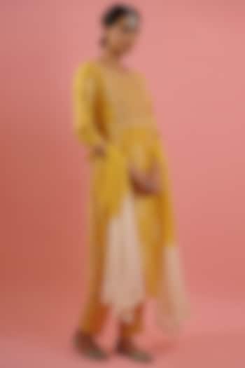 Yellow Silk Blend Printed & Embroidered Kurta Set by AVAHA at Pernia's Pop Up Shop