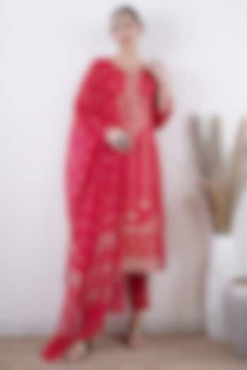 Red Viscose Silk Kurta Set by AVAHA at Pernia's Pop Up Shop