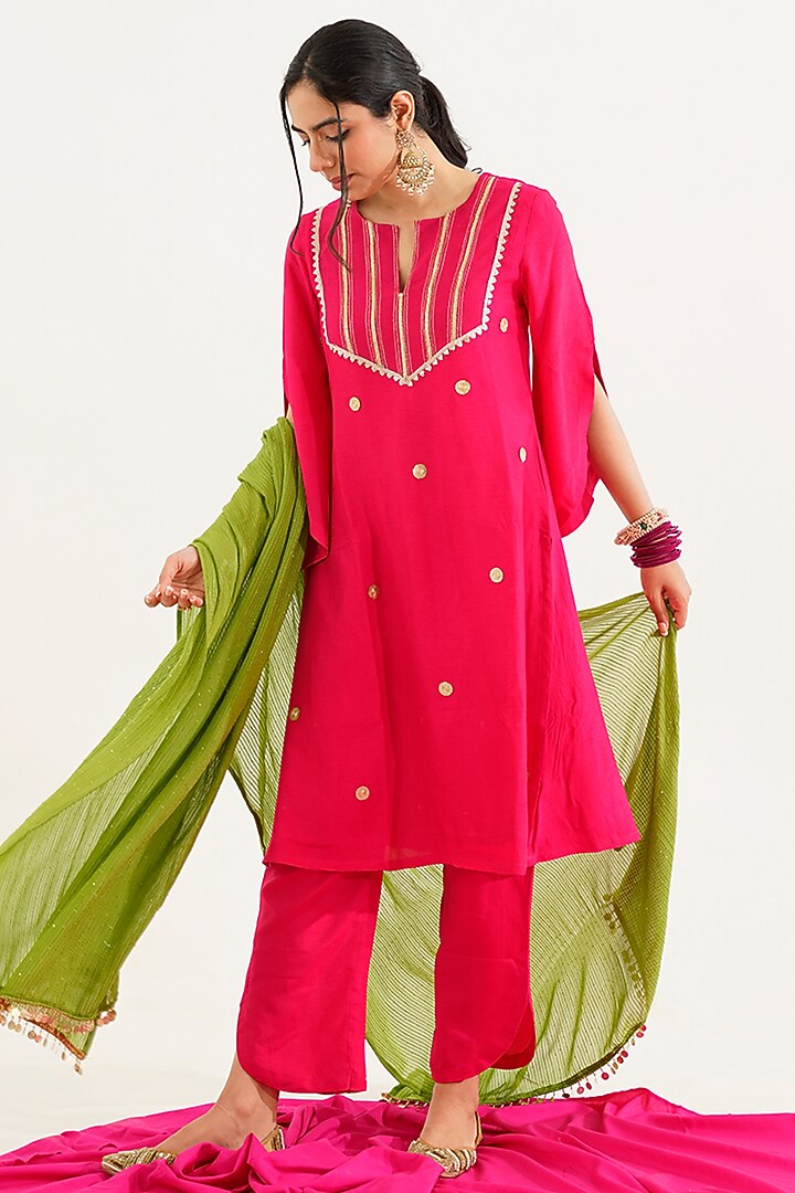 Pink Dola Silk Embroidered Kurta Set by AVAHA at Pernia's Pop Up Shop