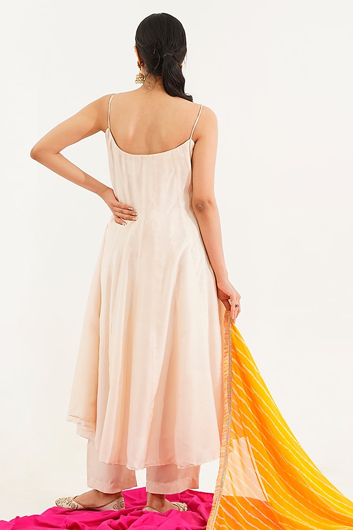 Off-White Dola Silk Kalidar Anarkali Set by AVAHA at Pernia's Pop Up Shop