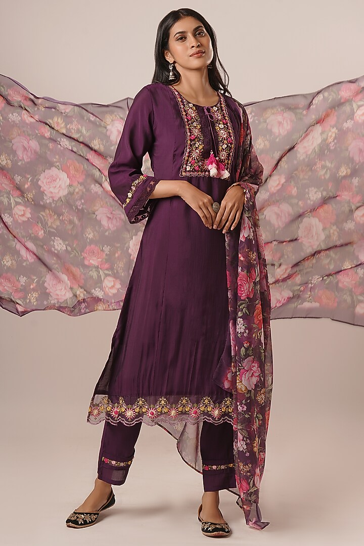Purple Pure Viscose Silk Thread Work A-Line Kurta Set by AVAHA at Pernia's Pop Up Shop