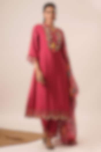 Pink Pure Viscose Silk Thread Work A-Line Kurta Set by AVAHA