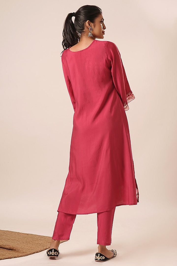 Pink Pure Viscose Silk Thread Work A-Line Kurta Set by AVAHA at Pernia's Pop Up Shop