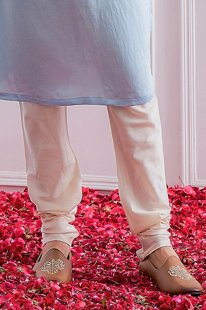 Powder Blue Kurta Set by Ankit V Kapoor at Pernia's Pop Up Shop