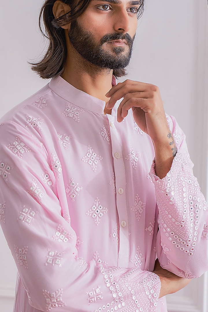 Powder Pink Embroidered Kurta Set by Ankit V Kapoor at Pernia's Pop Up Shop