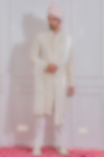 Off-White Machine Embroidered Groom Sherwani Set by Ankit V Kapoor at Pernia's Pop Up Shop