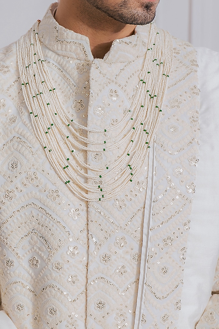 Off-White Machine Embroidered Groom Sherwani Set by Ankit V Kapoor at Pernia's Pop Up Shop