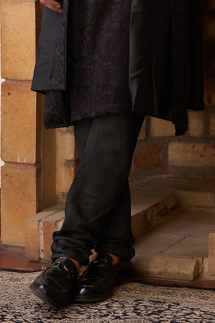 Black Cotton Silk Thread Embroidered Kurta Set by Ankit V Kapoor at Pernia's Pop Up Shop