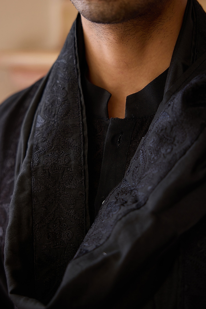 Black Cotton Silk Thread Embroidered Kurta Set by Ankit V Kapoor at Pernia's Pop Up Shop
