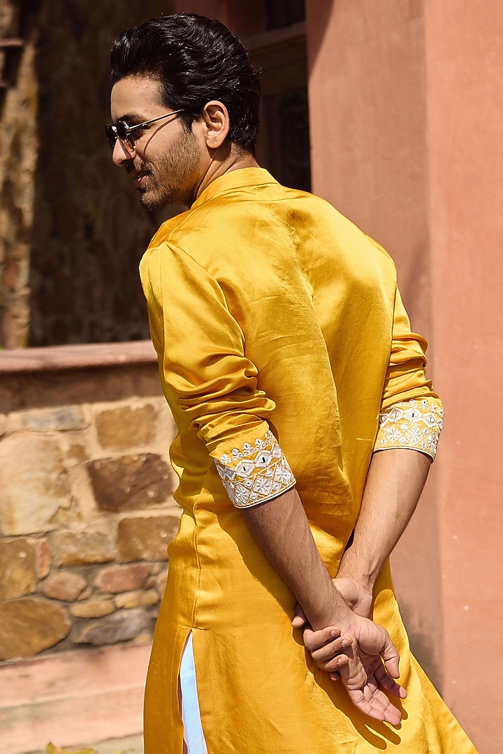 Mustard Viscose Cotton Silk Machine Embroidered Kurta Set by Ankit V Kapoor at Pernia's Pop Up Shop