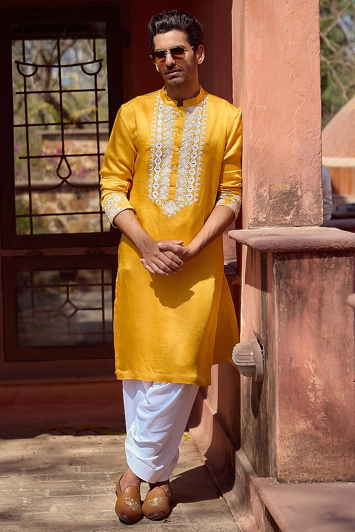 Mustard Viscose Cotton Silk Machine Embroidered Kurta Set by Ankit V Kapoor at Pernia's Pop Up Shop