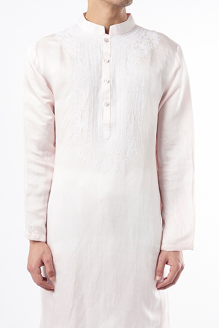 Powder Pink Hand Embroidered Kurta Set by Ankit V Kapoor at Pernia's Pop Up Shop