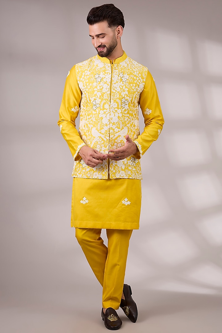 Yellow Raw Silk & Bemberg Linen Silk Bundi Jacket Set by Ankit V Kapoor at Pernia's Pop Up Shop