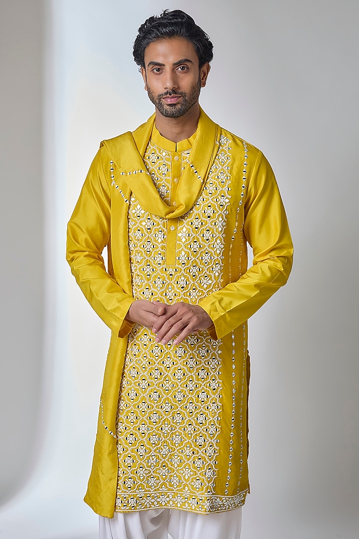 Yellow Bemberg Linen Silk Kurta Set by Ankit V Kapoor at Pernia's Pop Up Shop