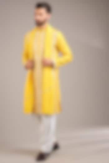 Yellow Raw Silk & Bemberg Linen Silk Kurta Set by Ankit V Kapoor at Pernia's Pop Up Shop