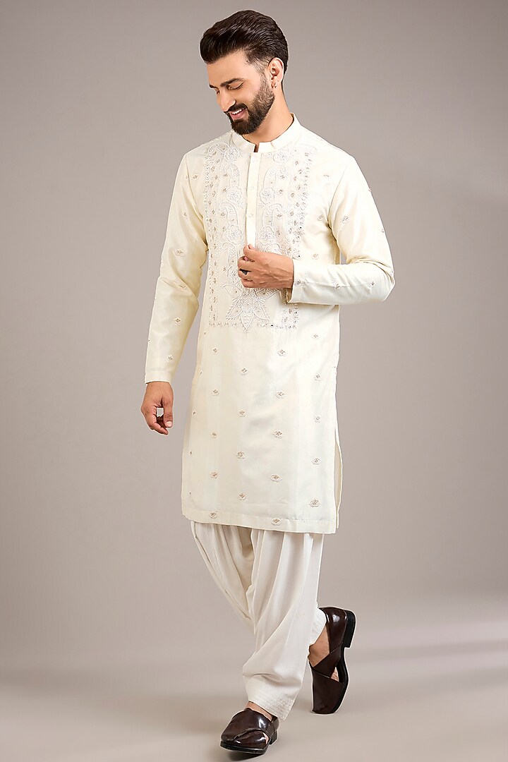 Champagne Bemberg Cotton Silk Kurta Set by Ankit V Kapoor at Pernia's Pop Up Shop