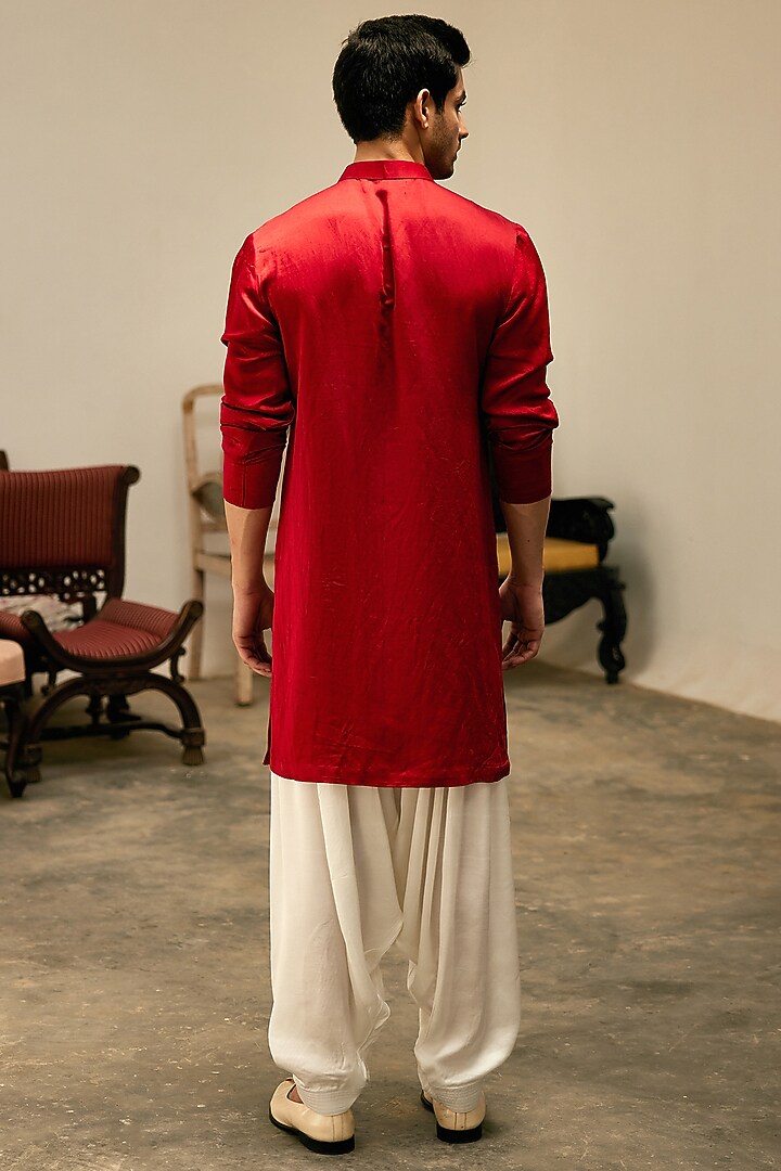 Sindoor Red Linen Cotton Silk Embroidered Kurta Set by Ankit V Kapoor at Pernia's Pop Up Shop