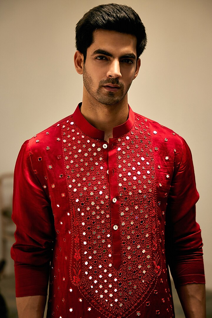 Sindoor Red Linen Cotton Silk Embroidered Kurta Set by Ankit V Kapoor at Pernia's Pop Up Shop