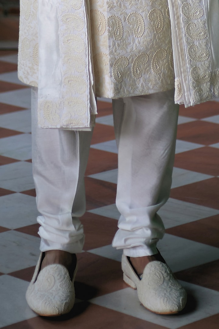 Ivory Cotton & Silk Embroidered Groom Sherwani Set by Ankit V Kapoor at Pernia's Pop Up Shop