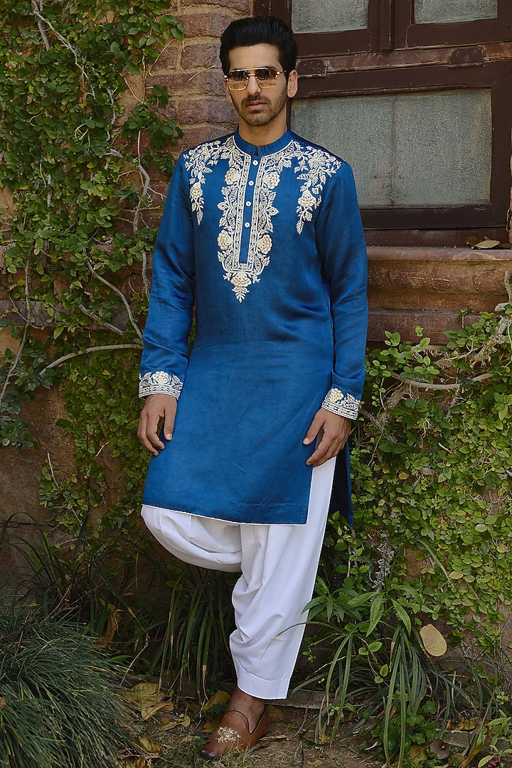 Electric Blue Viscose Cotton Silk Hand Embroidered Kurta Set by Ankit V Kapoor at Pernia's Pop Up Shop