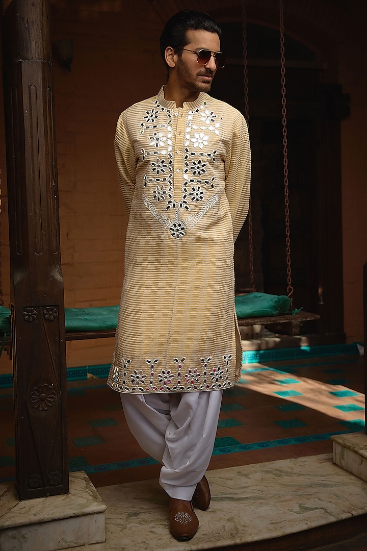 Off-White & Gold Silk Chanderi Hand Embroidered Kurta Set by Ankit V Kapoor