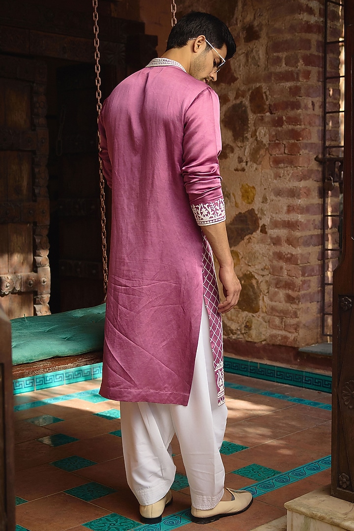 Vintage Rose Viscose Cotton Silk Machine Embroidered Kurta Set by Ankit V Kapoor at Pernia's Pop Up Shop