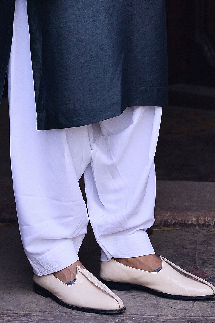 Slate Grey Cotton Silk Hand Embroidered Kurta Set by Ankit V Kapoor at Pernia's Pop Up Shop