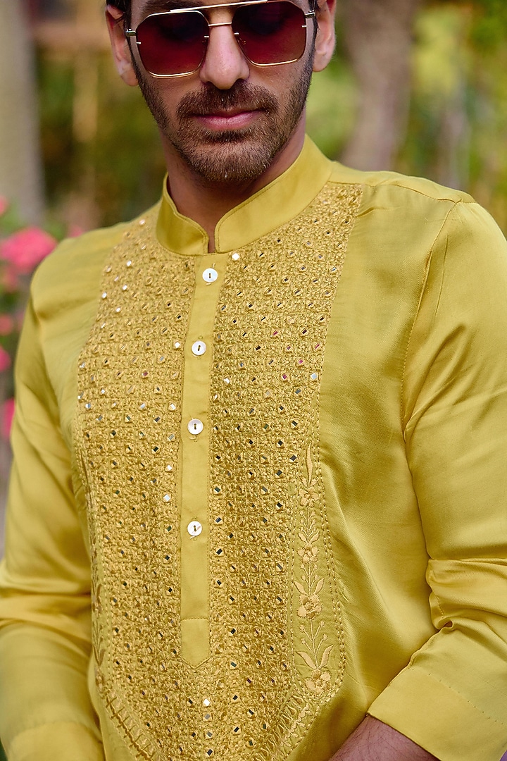Yellow Viscose Silk Linen Thread Embroidered Kurta Set by Ankit V Kapoor at Pernia's Pop Up Shop