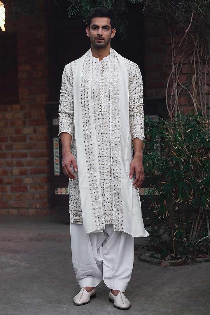 Ivory Viscose Cotton Silk & Georgette Thread Embroidered Kurta Set by Ankit V Kapoor at Pernia's Pop Up Shop