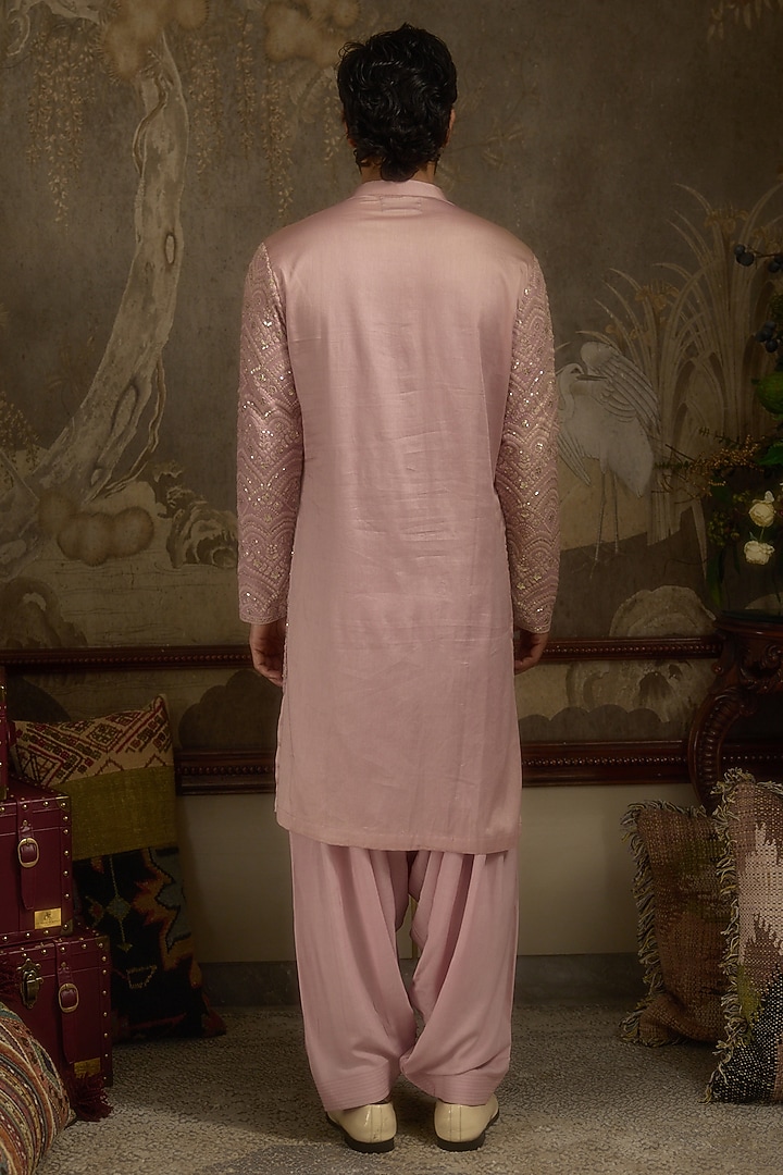 Carnation Pink Georgette Machine Embroidered Kurta Set by Ankit V Kapoor at Pernia's Pop Up Shop