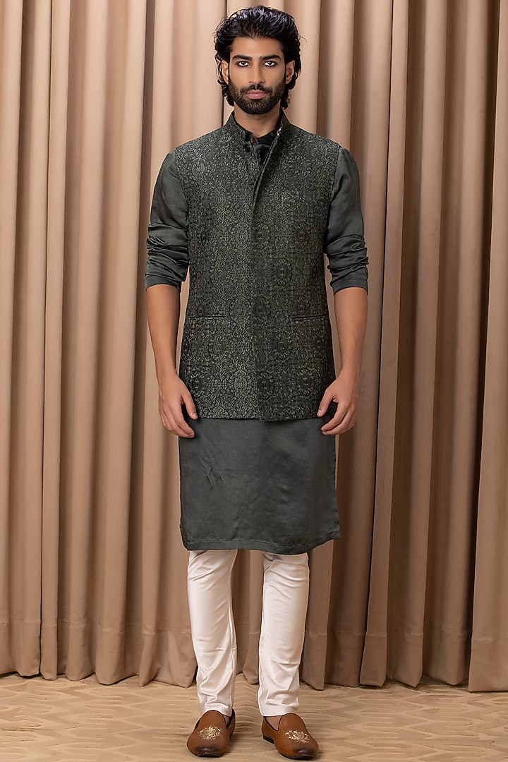 Olive Green Embroidered Bundi Jacket by Ankit V Kapoor at Pernia's Pop Up Shop