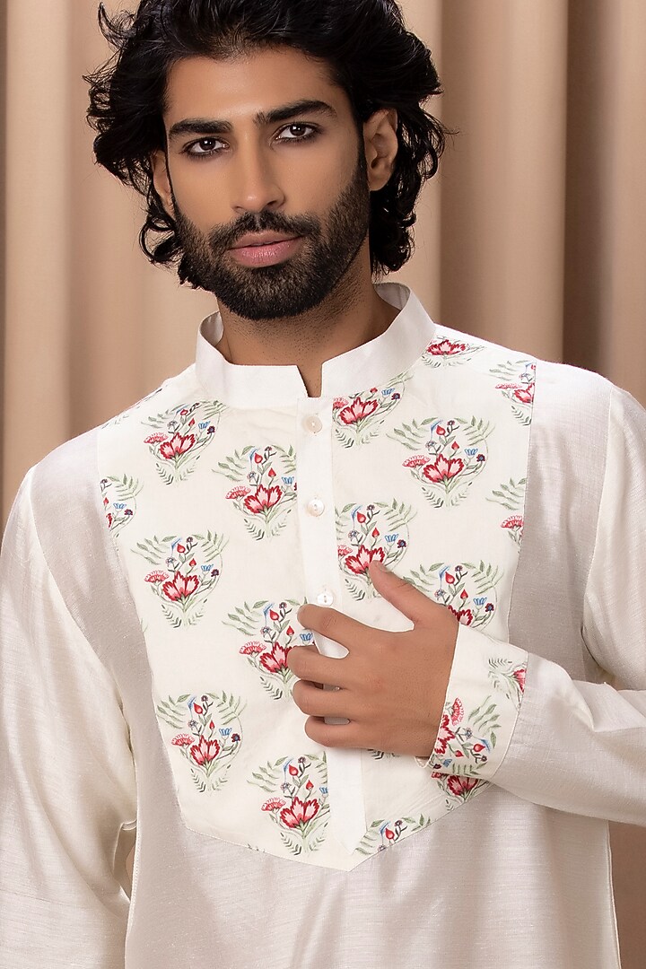 Off-White Printed Indo-Western Jacket Set by Ankit V Kapoor at Pernia's Pop Up Shop
