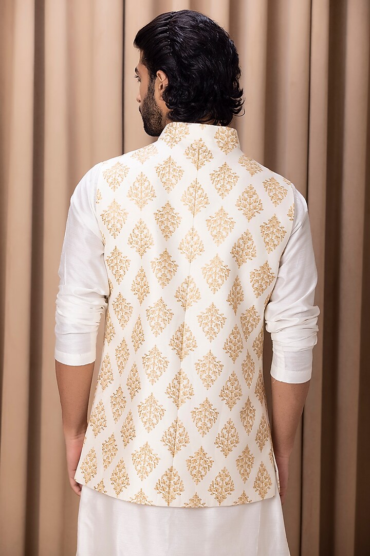 Off-White Cotton Silk Machine Embroidered Nehru Jacket by Ankit V Kapoor at Pernia's Pop Up Shop