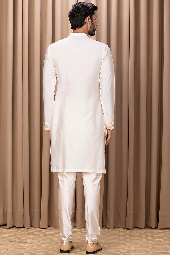 Ivory Cotton Silk Machine Embroidered Kurta Set by Ankit V Kapoor at Pernia's Pop Up Shop