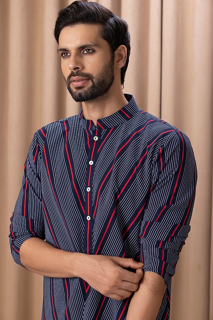 Navy Blue Crepe Digital Printed Kurta Set by Ankit V Kapoor at Pernia's Pop Up Shop