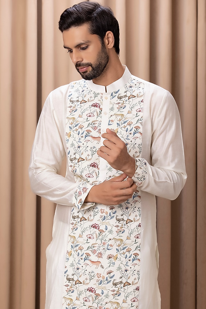 Ivory Cotton Silk Hand-Painted Digital Printed Kurta Set by Ankit V Kapoor at Pernia's Pop Up Shop